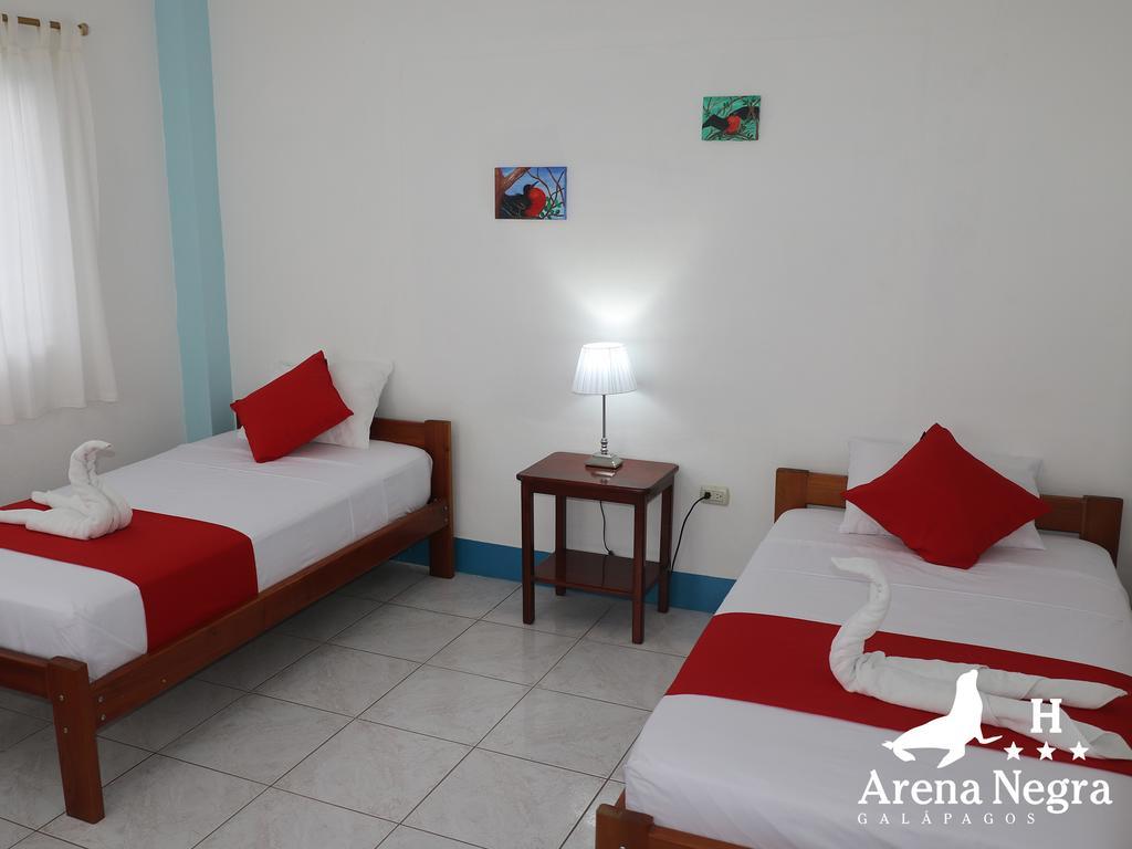 Hostal Arena Negra Puerto Ayora  Dış mekan fotoğraf
