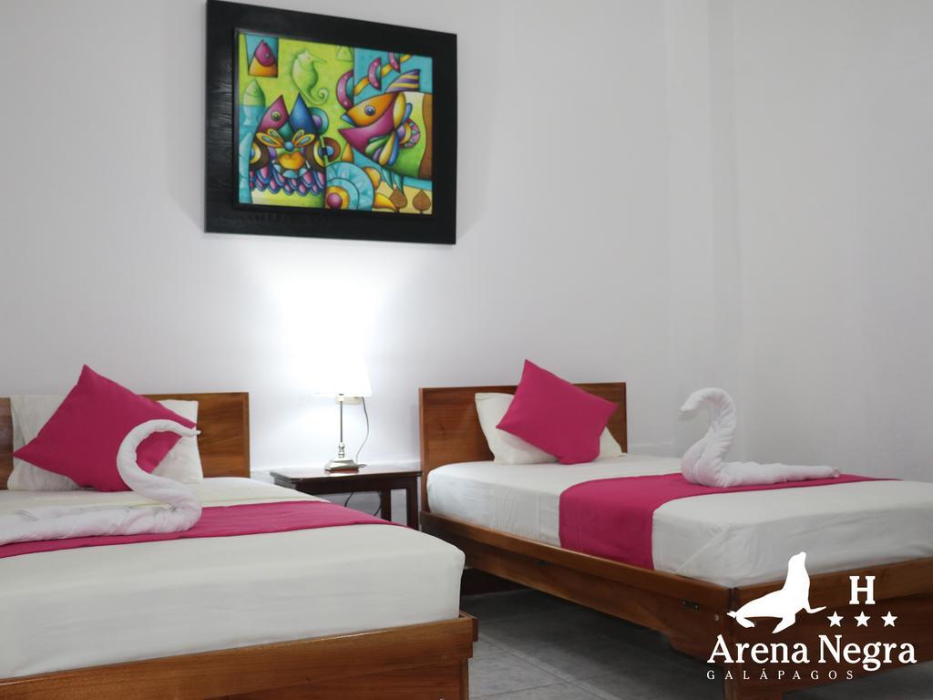 Hostal Arena Negra Puerto Ayora  Dış mekan fotoğraf